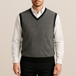 Eddie Bauer 100% Fine Merino Wool Black and Gray Houndstooth Sweater Vest Size X
